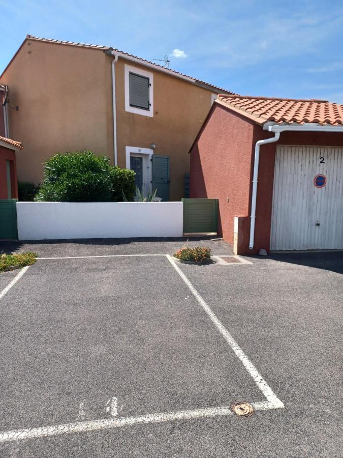 Charmante Villa Dans Village Naturiste Leucate Exterior foto